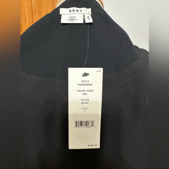 Duster - Picture 6 of 7